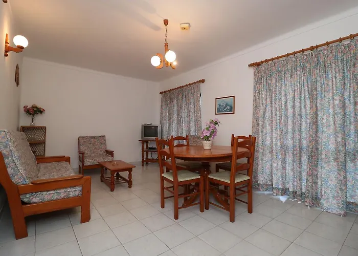 Lena Villa Albufeira